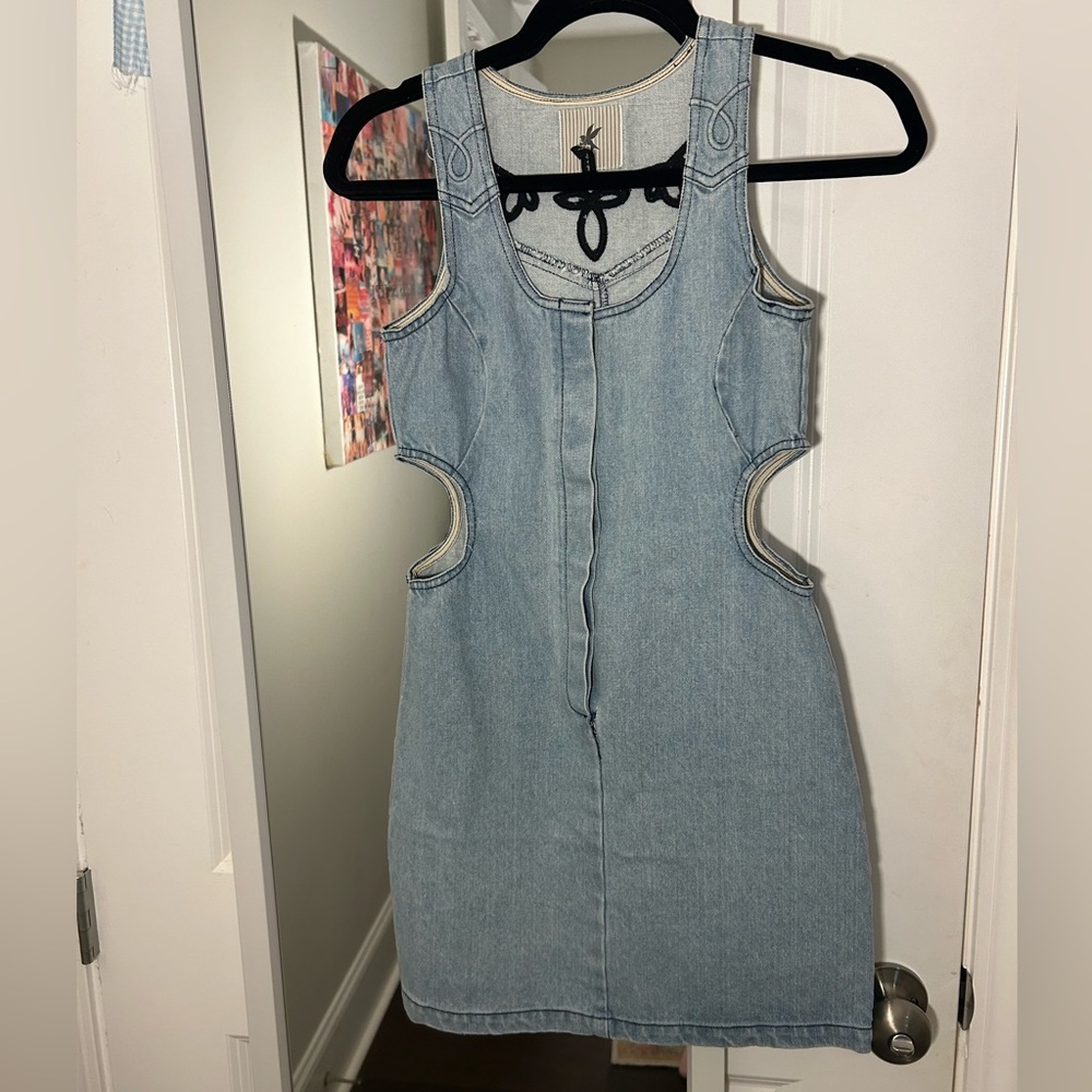 ONE TEASPOON EMBROIDERED CUT OUT DRESS